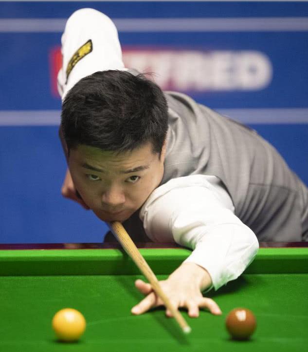 文感到棘手 文感到棘手