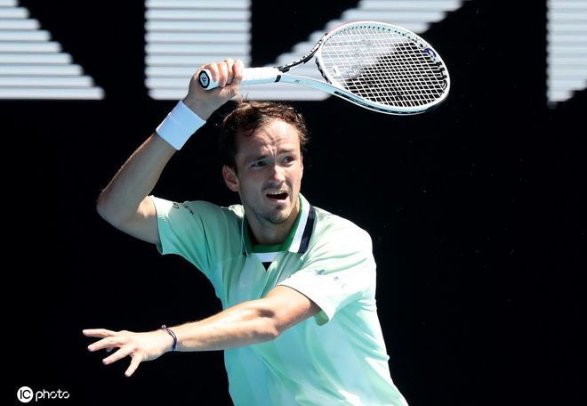 离队引发了 离队引发了